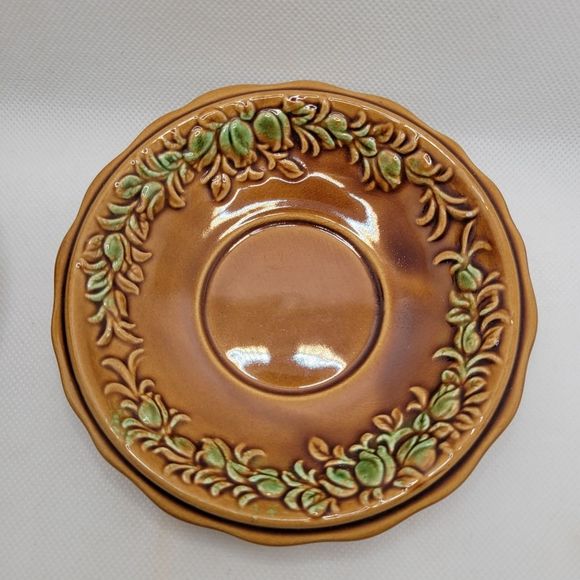 Vintage Japan Pottery Small Water Pitcher and Basin in Brown with Raised Florals - Picture 9 of 12